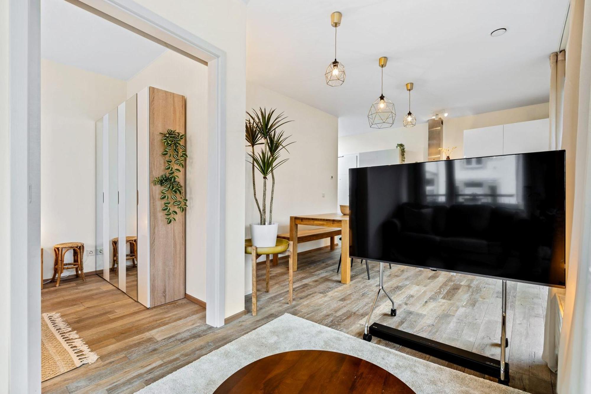 Апартаменты Elegant 1Br - Limpertsberg Gem Люксембург Экстерьер фото